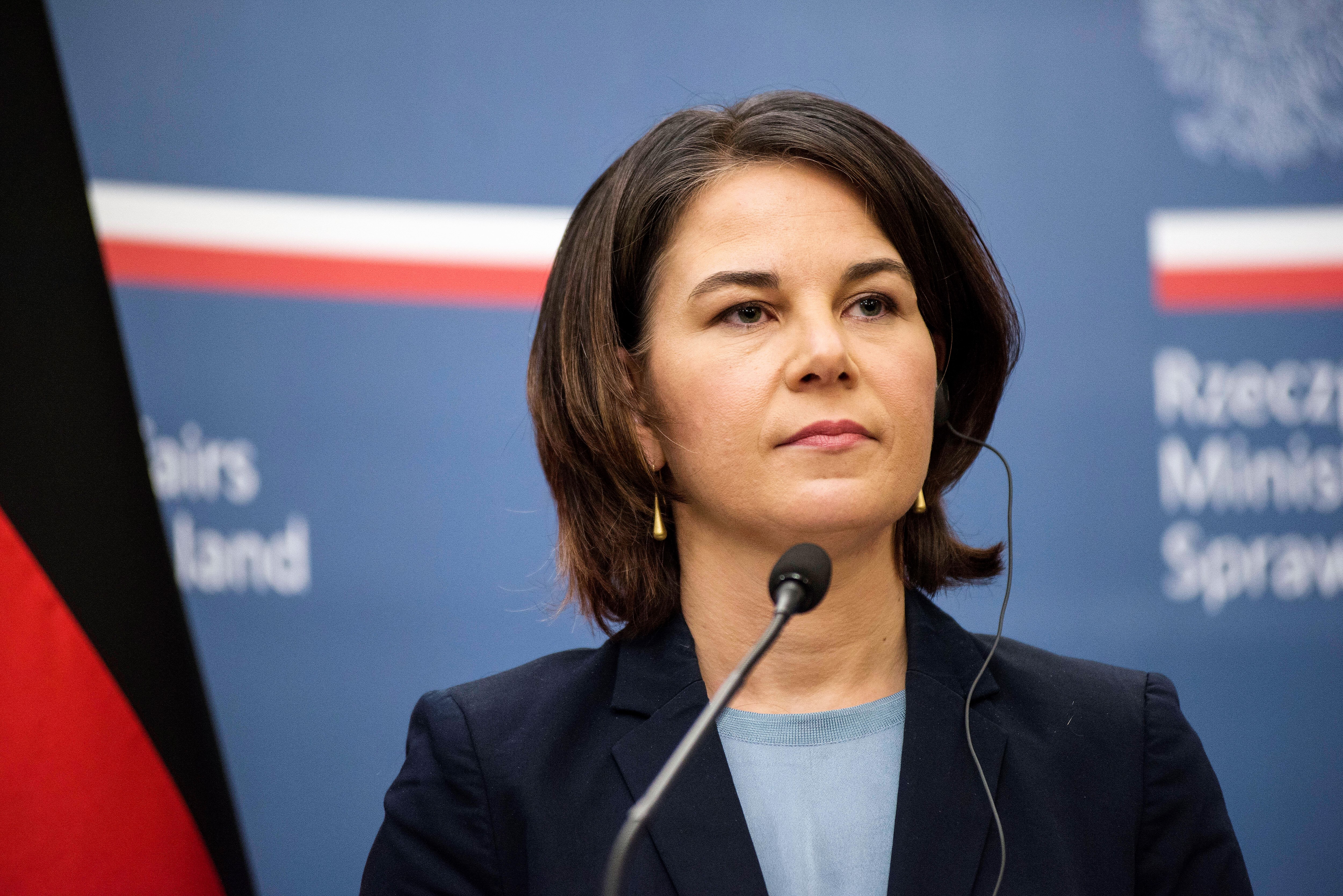 Kann Baerbock den Krieg stoppen? Baerbocks heikle Friedensmission in China - ist lebenswichtig!