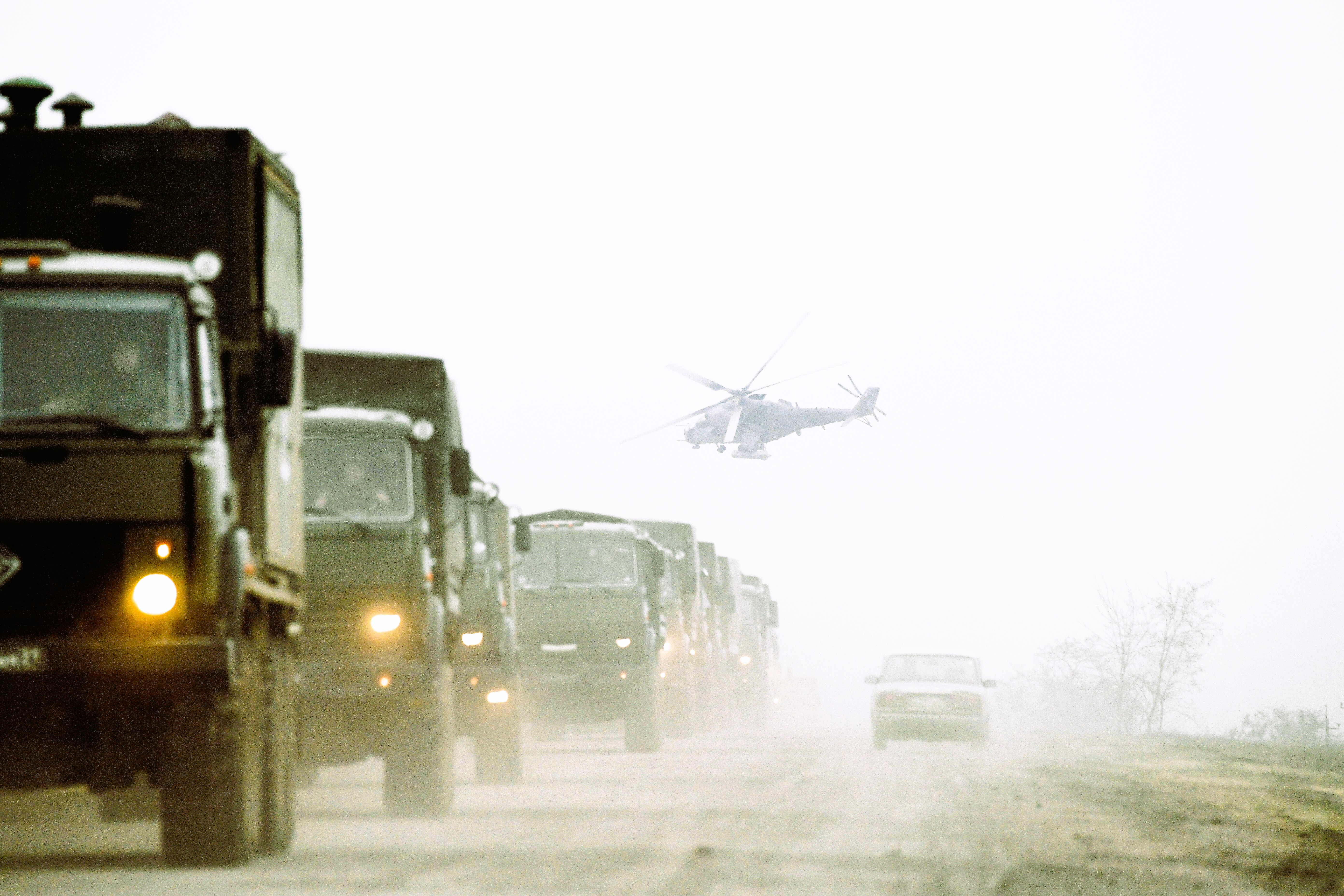 Bodentruppen greifen russische Städte an! Panik - Russen verbrennen Dokumente und fliehen!