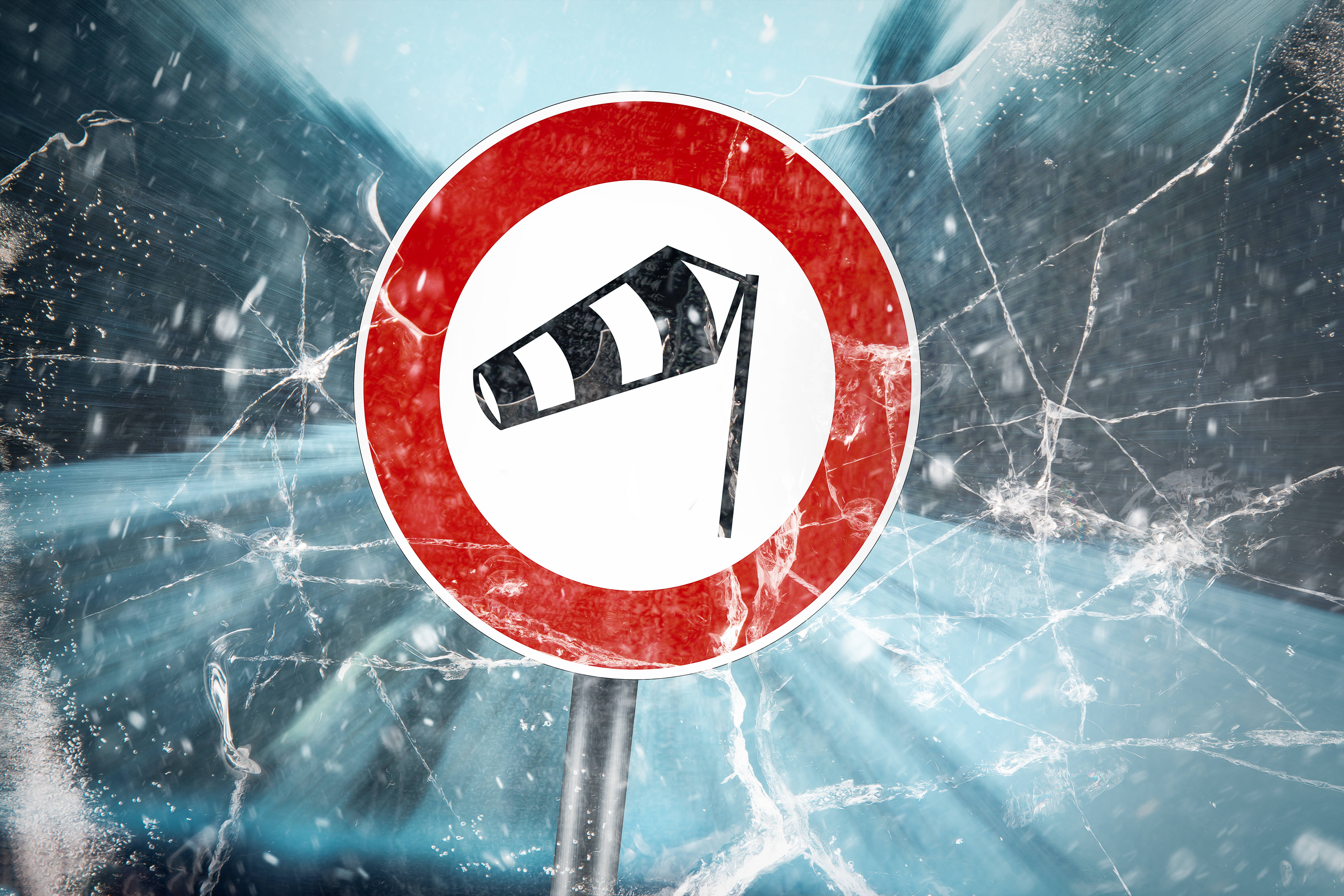 Aktualisierte Tornado-Warnung für Deutschland! Hitzeblase bringt schwere Gewitter und Katwarn-Lage!