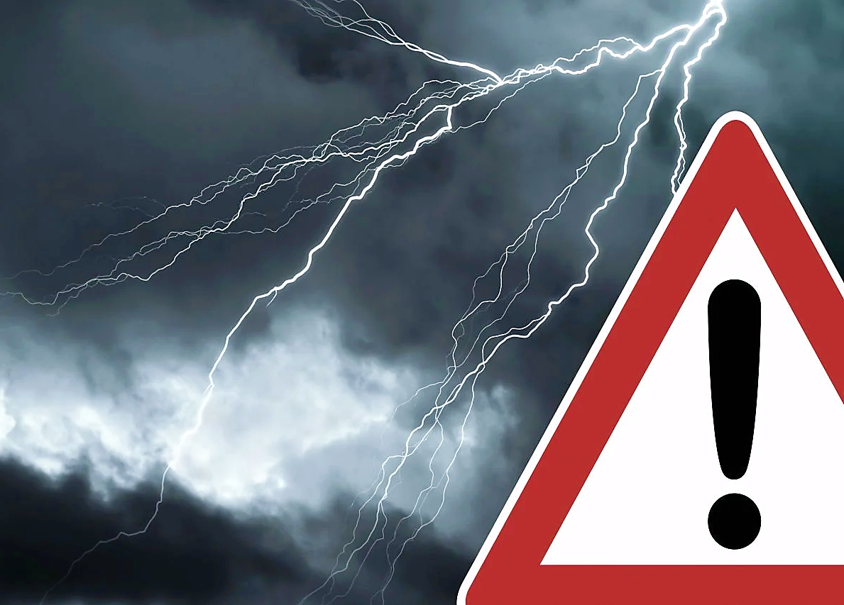 Amtliche Unwetter-Warnung für Sonntag! Schwere Sturmböen und Unwetter erreichen Deutschland