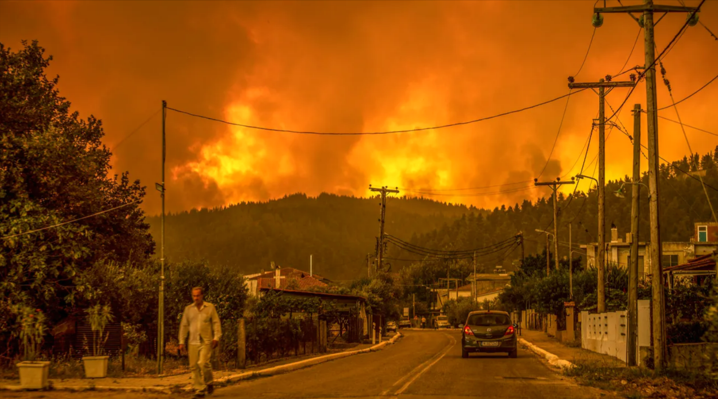Jetzt brennt auch Korfu! Nächste Insel wird evakuiert, mittlerweile 3 griechische Inseln betroffen! Touristen in Panik!