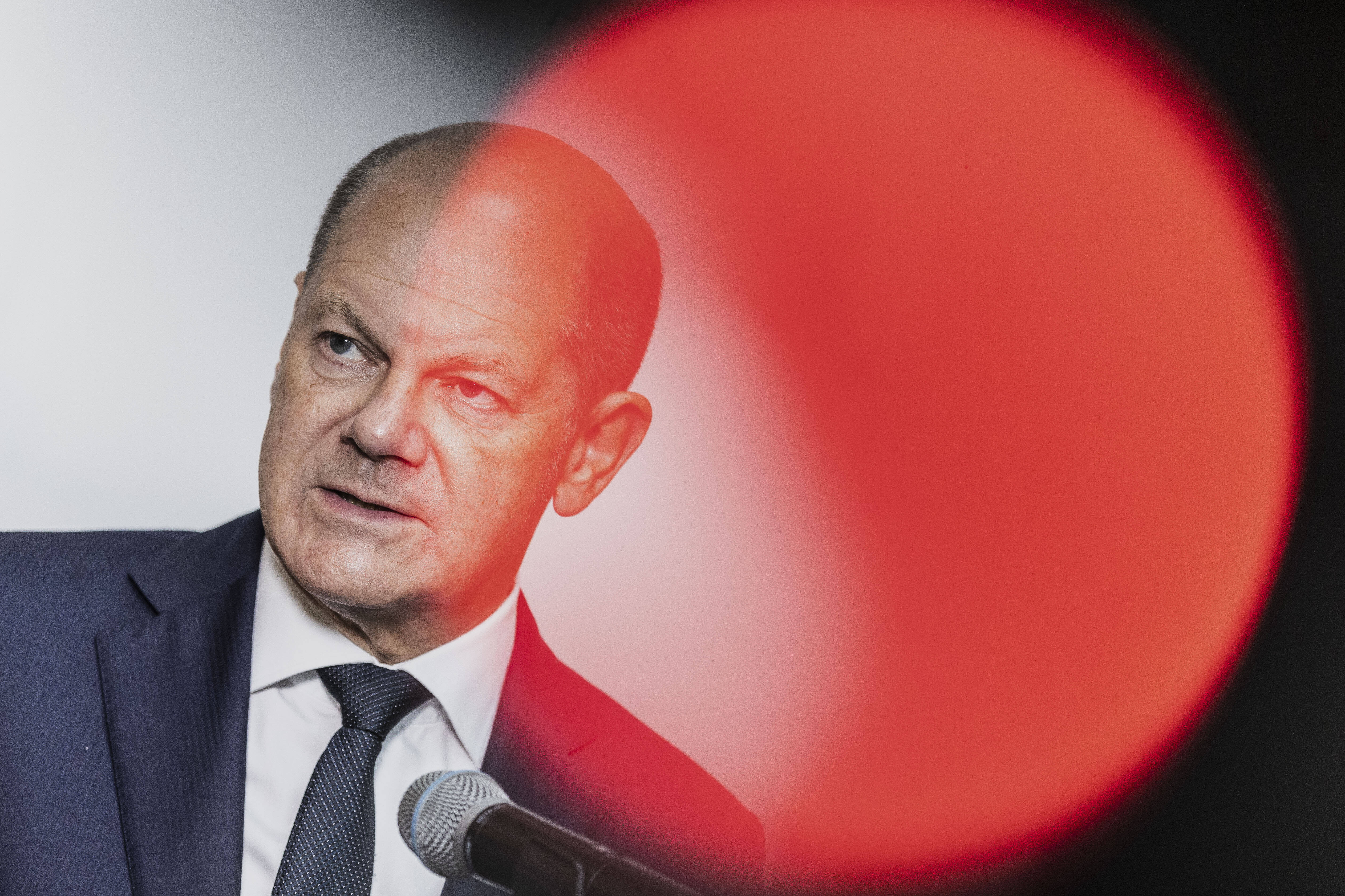 300.000 Jobs weg! Deutschland in der Krise! Experten schlagen Alarm und malen düsteres Bild